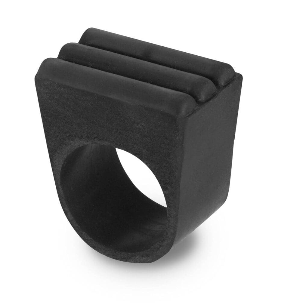 A black ring with a square shape.