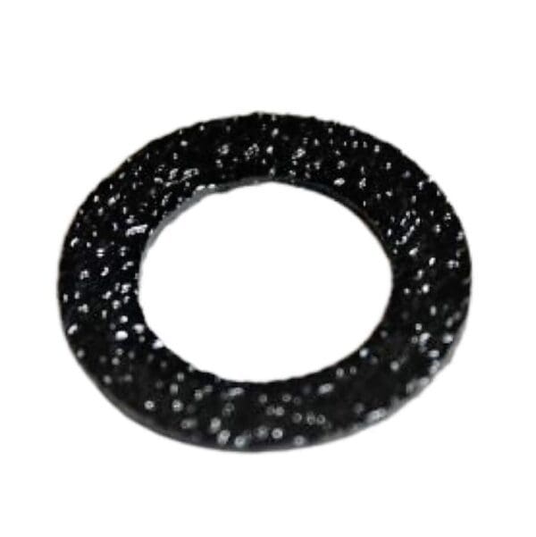 A black ring on a white background